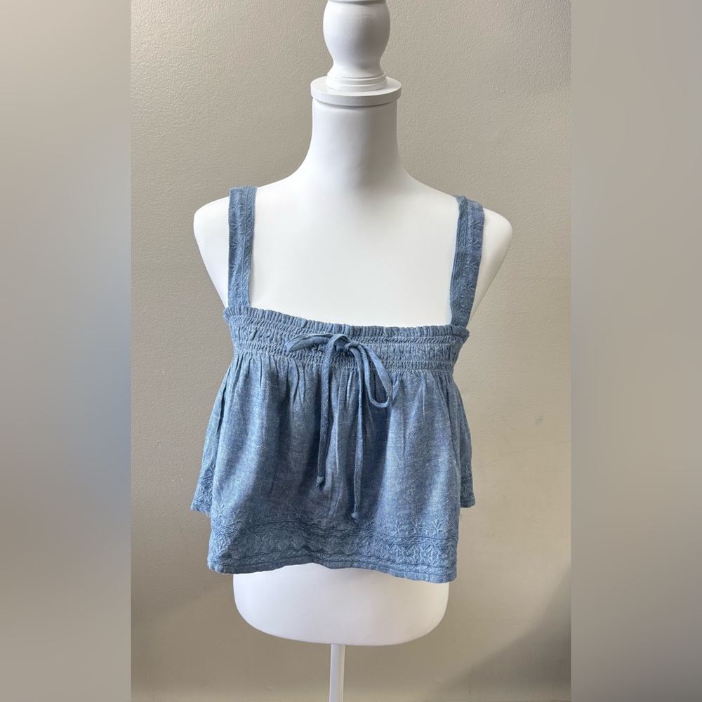 American Eagle Chambray Denim Crop Top size M
